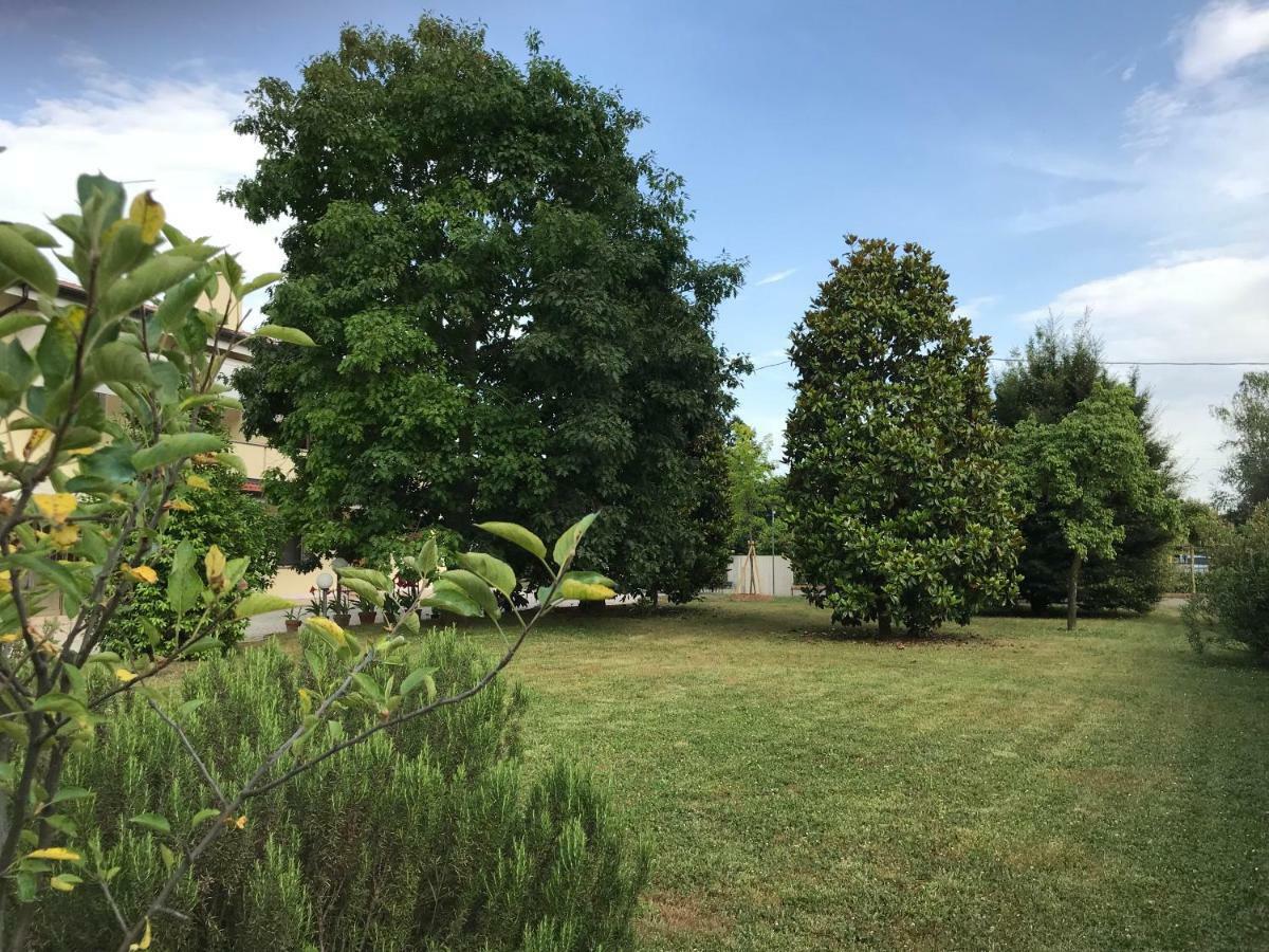 Borgo Barucchella Hotel Sant'Andra Kültér fotó